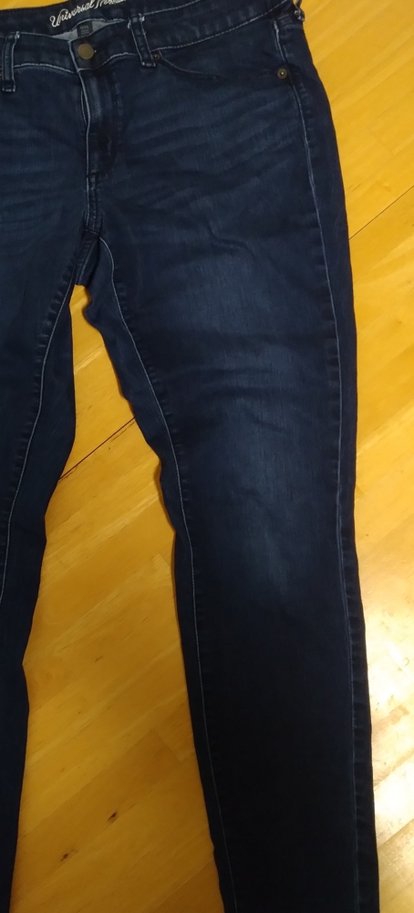 Universal Threads, 12/31L dark blue